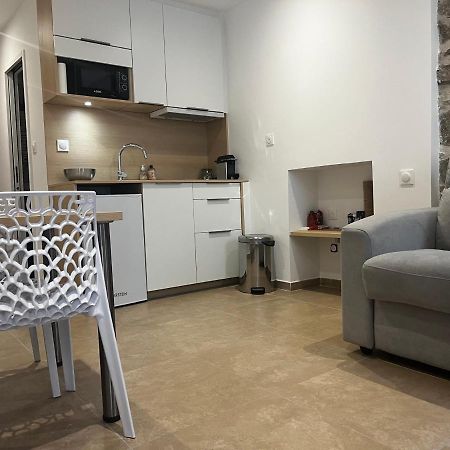 Charmant Studio Au Coeur De La Rue Fesch D'Ajaccio Ajaccio  Exteriör bild