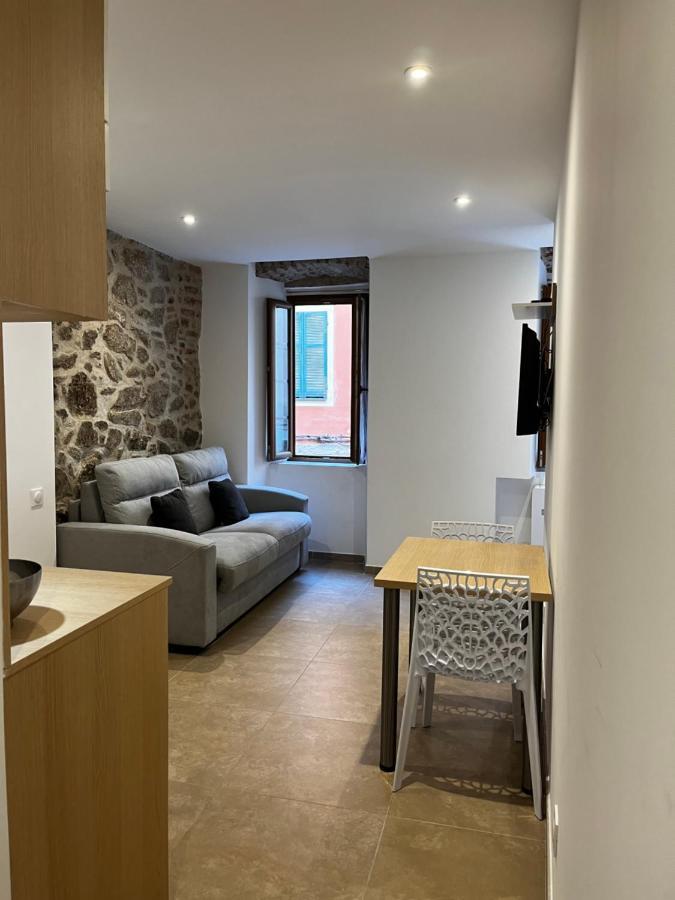 Charmant Studio Au Coeur De La Rue Fesch D'Ajaccio Ajaccio  Exteriör bild