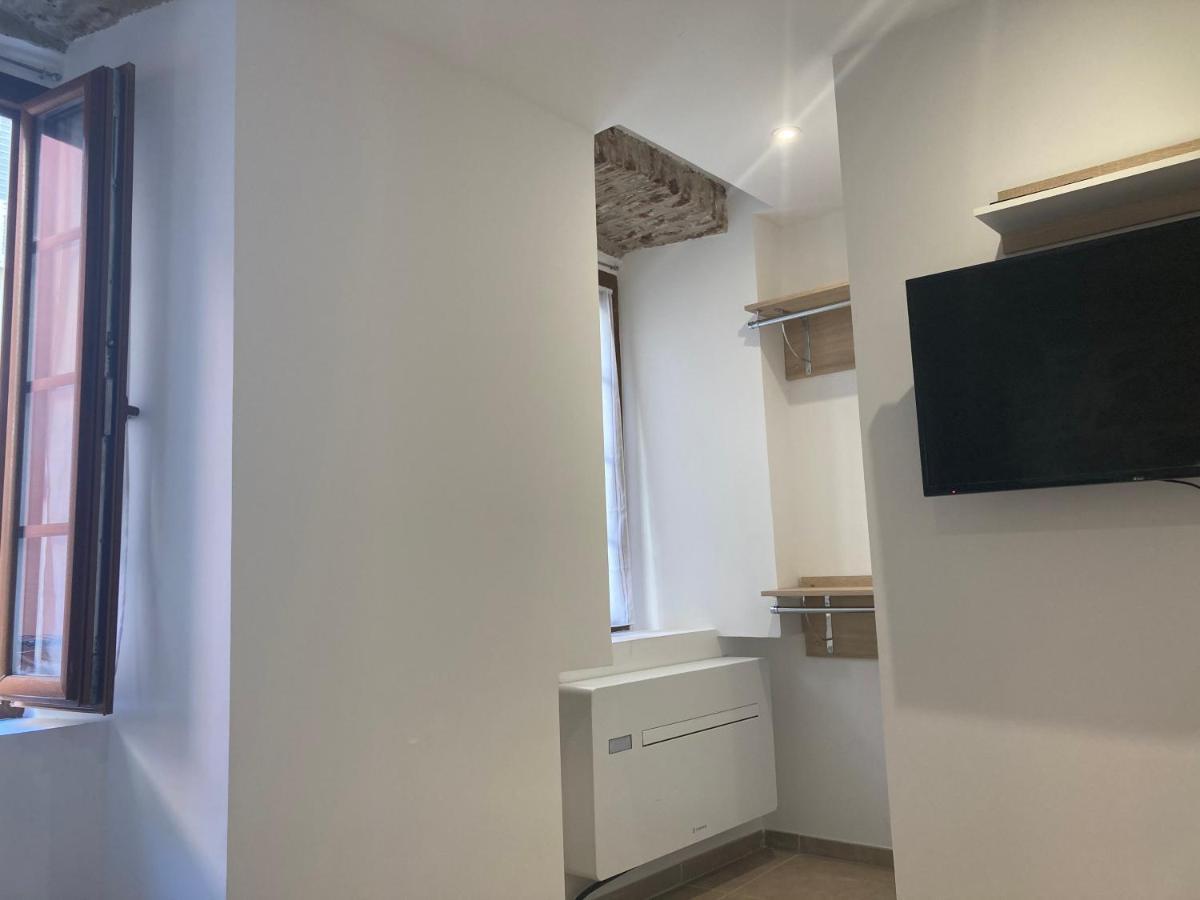 Charmant Studio Au Coeur De La Rue Fesch D'Ajaccio Ajaccio  Exteriör bild